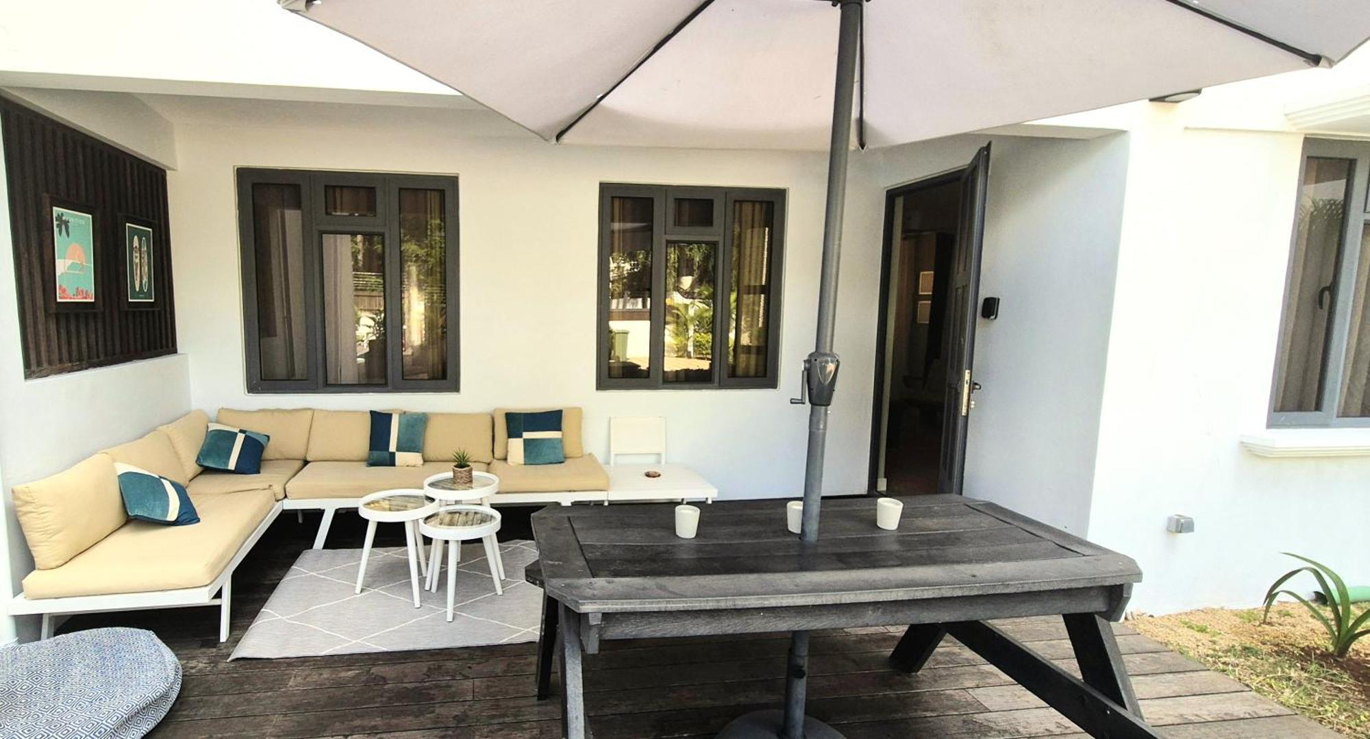 Sweet Beach Apt-Pool, Terrace, Ground Floor, Few Steps From Beach! Flic en Flac Exterior photo