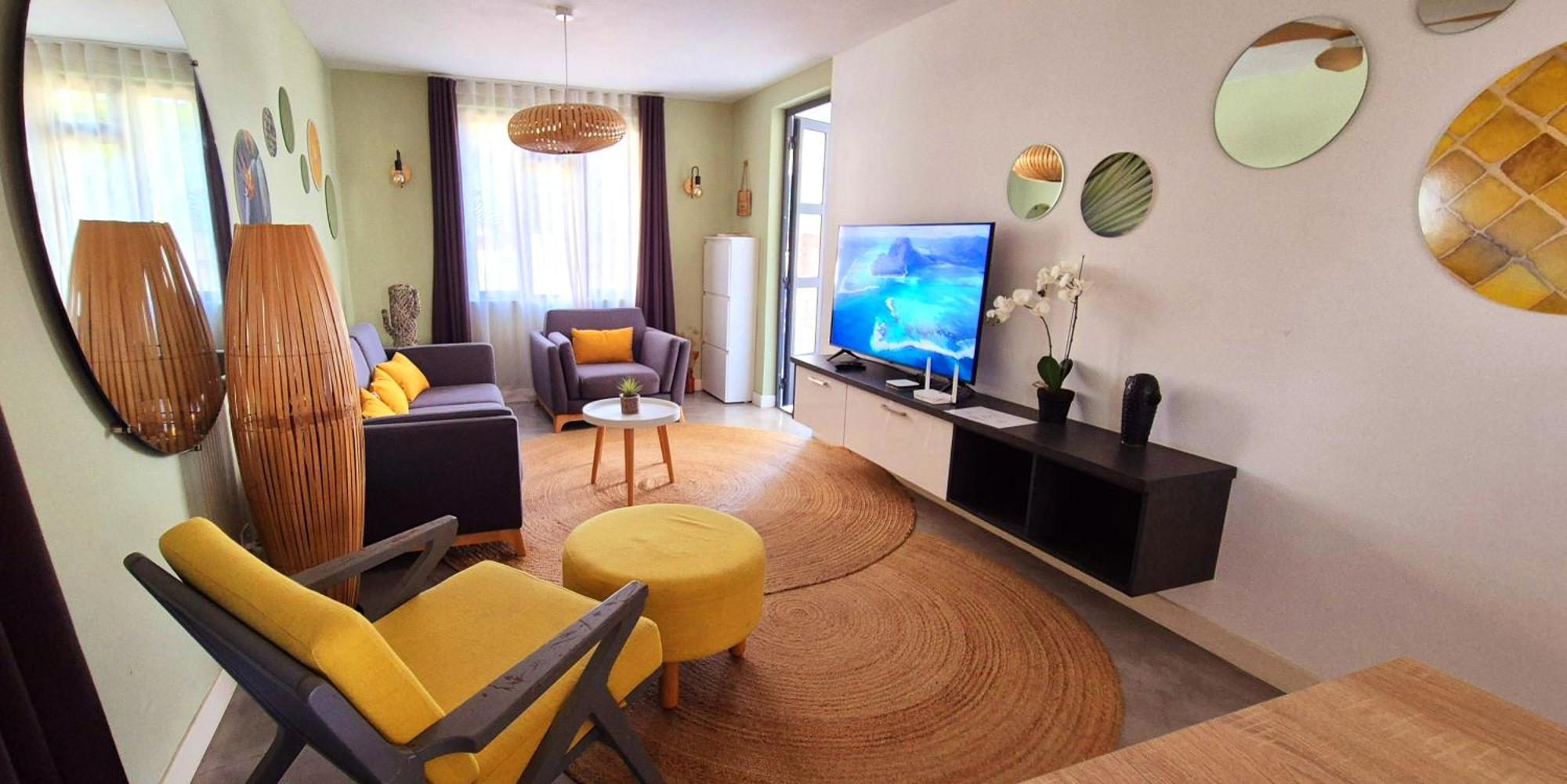 Sweet Beach Apt-Pool, Terrace, Ground Floor, Few Steps From Beach! Flic en Flac Exterior photo